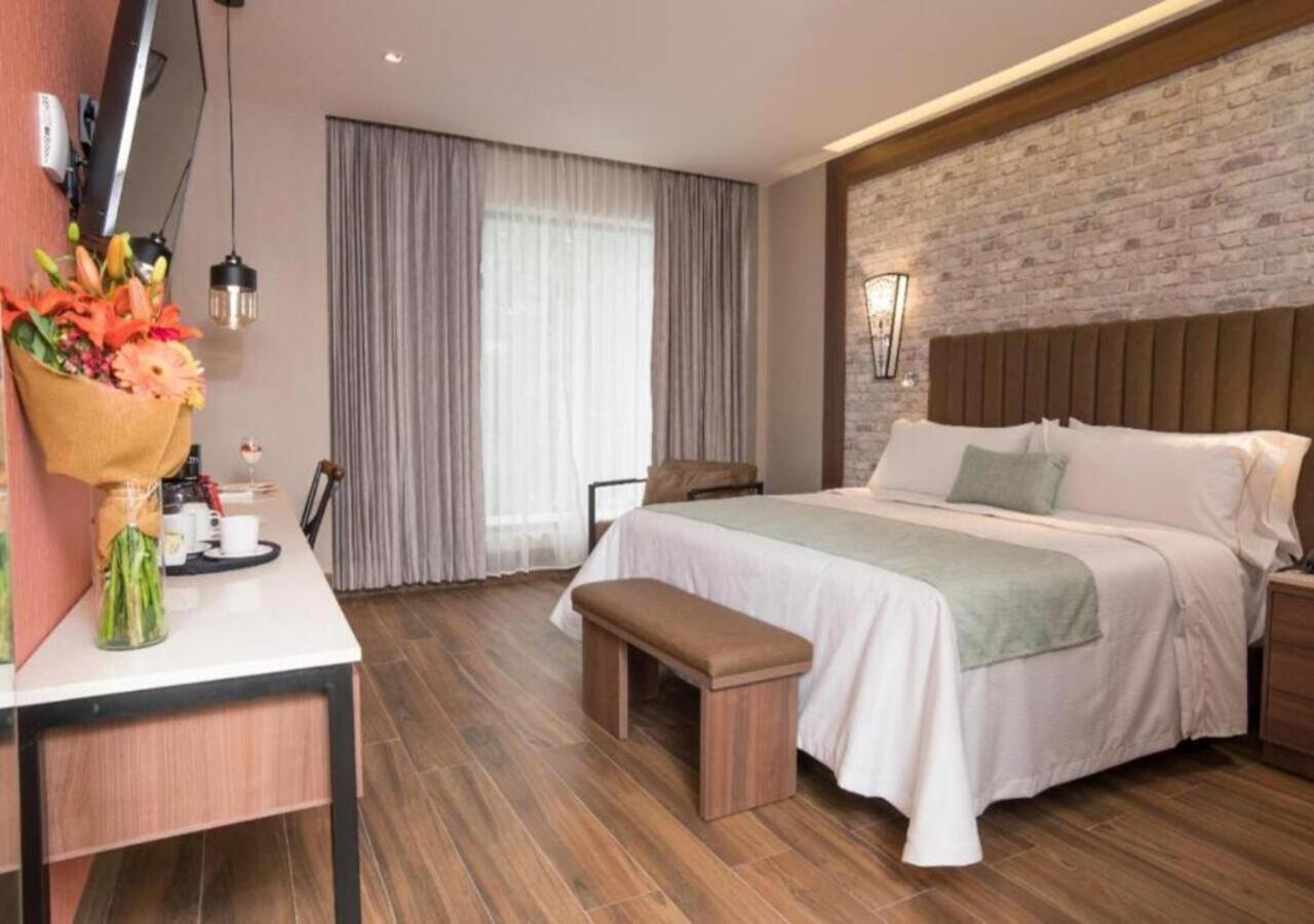Hotel Ronda Minerva Guadalajara Luaran gambar
